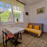 Ara-talan Lejlighed Baška