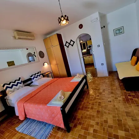 Ara-talan Apartman Baška