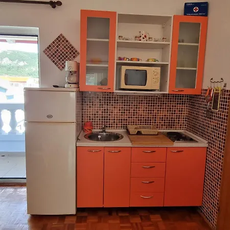 Ara-talan Apartment *