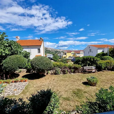 Ara-talan Appartement *