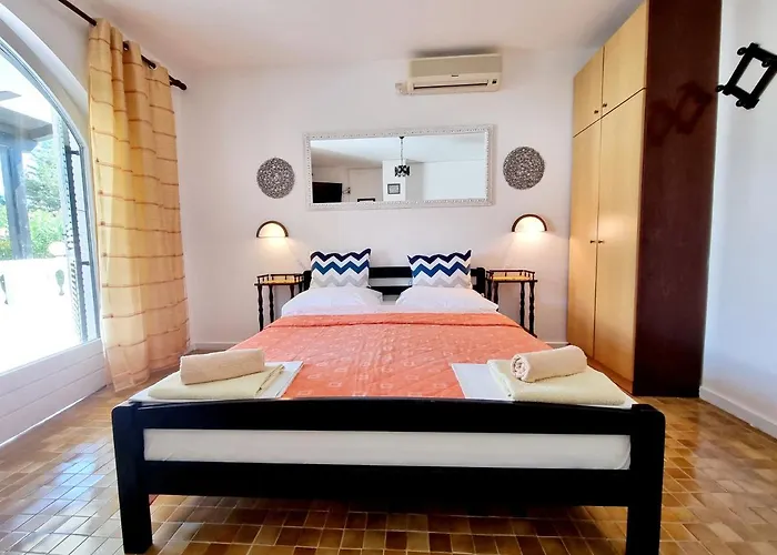 Ara-talan Apartment *